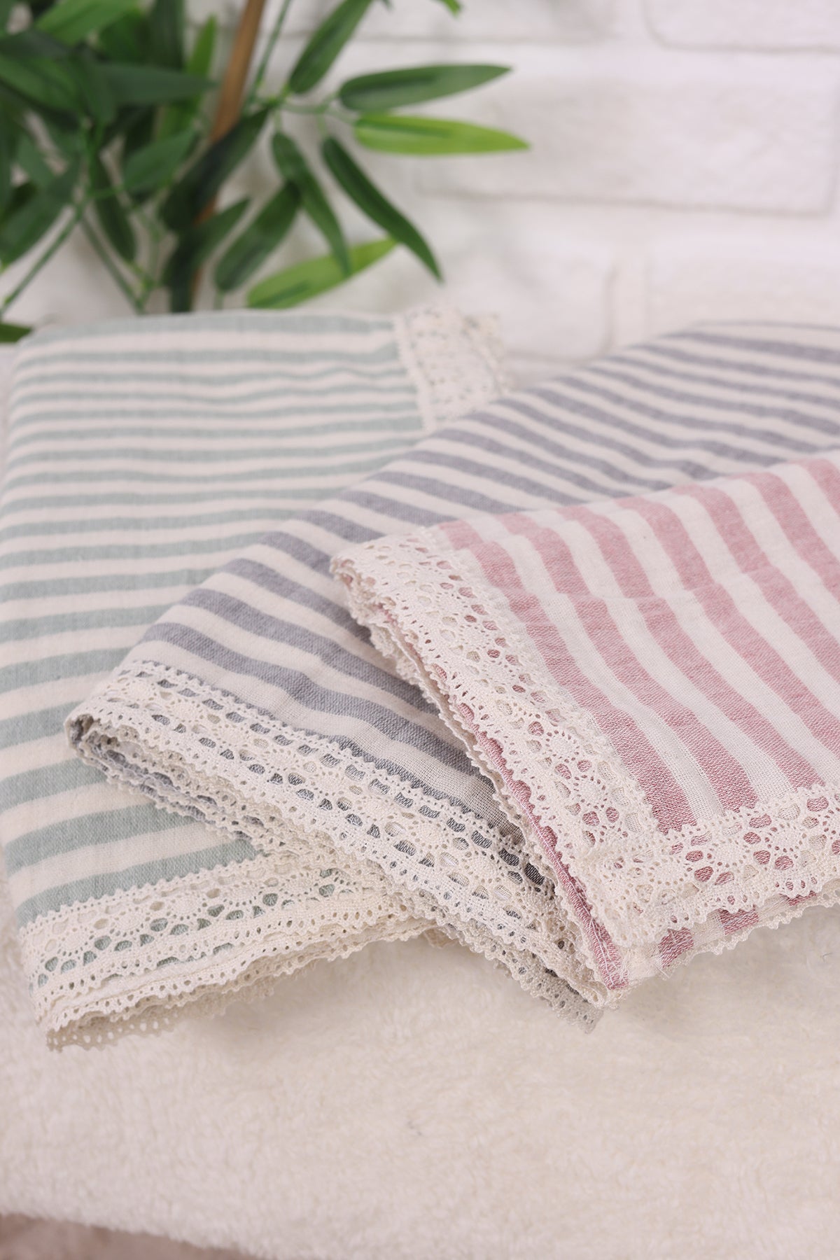 3-Pack 100% Cotton Muslin Swaddle Blankets – Newborn Baby Blanket, Double-Layered,  Multi-Purpose Wraps
